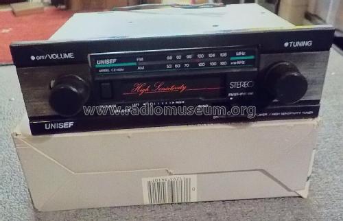 Stereo Car Cassette Player / High Sensitivity Tuner CZ-100V; Unisef; Tokyo (ID = 2849550) Autoradio