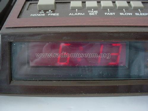 Telephone with Digital Clock Radio TCR-2005; Unitech Korea Corp.; (ID = 1439112) Radio