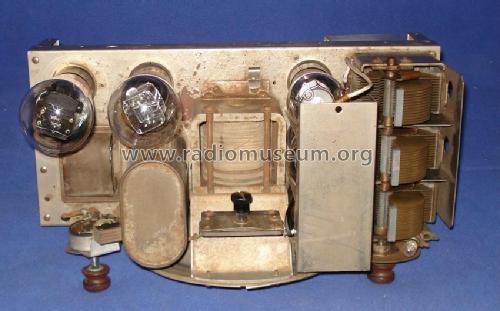5B ; United American (ID = 1901098) Radio