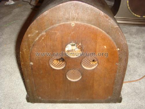 612 Cathedral Table Model; United American (ID = 1443688) Speaker-P