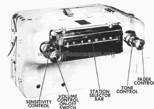 7264165 Cadillac ; United Motors (ID = 236862) Car Radio