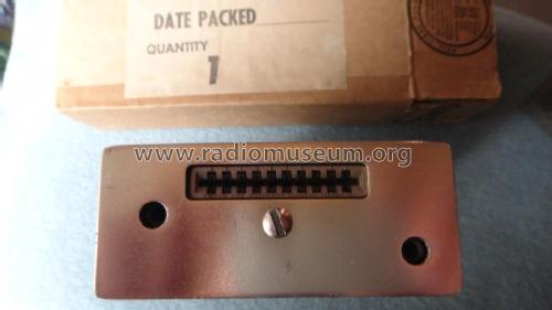Buick Transistor Portable 7273524; United Motors (ID = 2377106) Radio