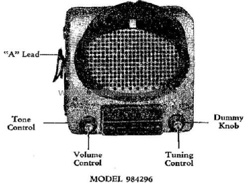 984296 Pontiac; United Motors (ID = 311897) Car Radio