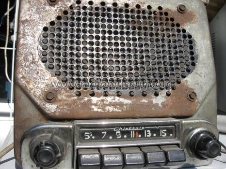 984688 Pontiac; United Motors (ID = 785061) Car Radio