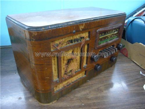 R1157; United Motors (ID = 1859859) Radio