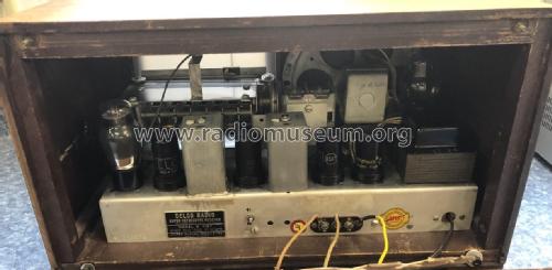 R1157; United Motors (ID = 2432380) Radio