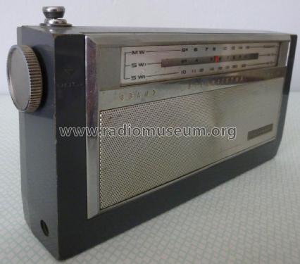 Highwave 3 Band 8 Transistor Radio ; Unknown - CUSTOM (ID = 2022183) Radio