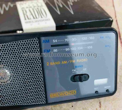 Belwood 2 Band AM/FM Radio/ LCD Clock 835; Unknown - CUSTOM (ID = 2994774) Radio