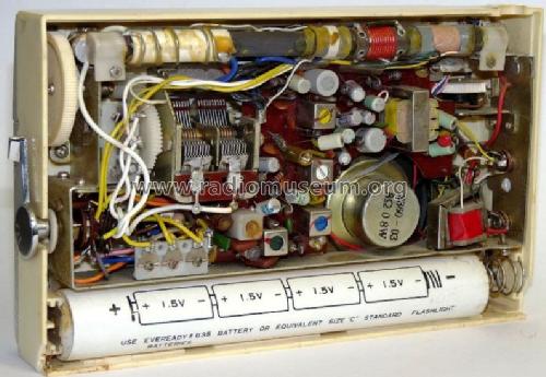 Berlin 8 Transistor Deluxe ; Unknown - CUSTOM (ID = 709531) Radio