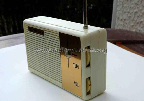 Aniton Boy's Radio NTR-225; Unknown - CUSTOM (ID = 905734) Radio