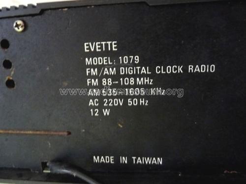 Evette 1079; Unknown - CUSTOM (ID = 998506) Radio