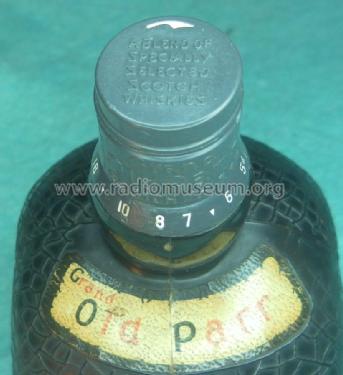 Grand Old Parr Scotch Whisky Japan 305; Unknown - CUSTOM (ID = 2359519) Radio