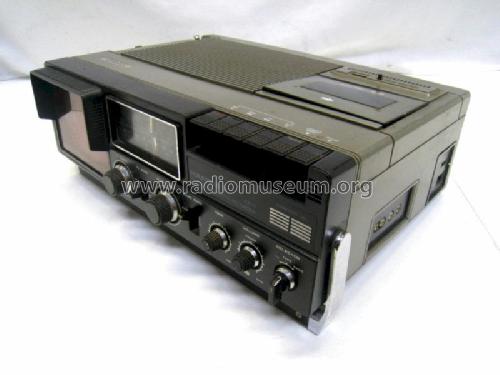 3-in-1 Portable 531-1 - 750501/9; Hanimex Pty, Ltd.; (ID = 1363757) TV-Radio