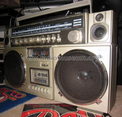 Helix AM-FM Stereo Radio Cassette Recorder HX-4631; Unknown - CUSTOM (ID = 1184024) Radio