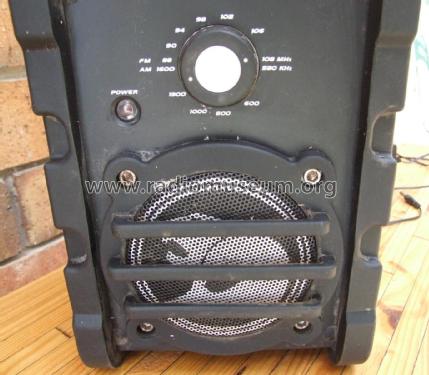 Holden - HSC - I Just Want One - AM/FM Receiver ; Unknown - CUSTOM (ID = 1750280) Radio