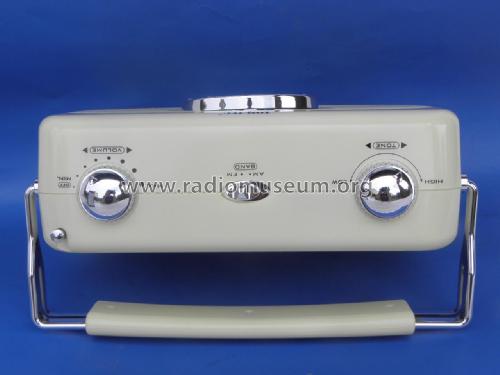 Innovage Classic AM/FM Portable Radio 2240; Unknown - CUSTOM (ID = 2111288) Radio