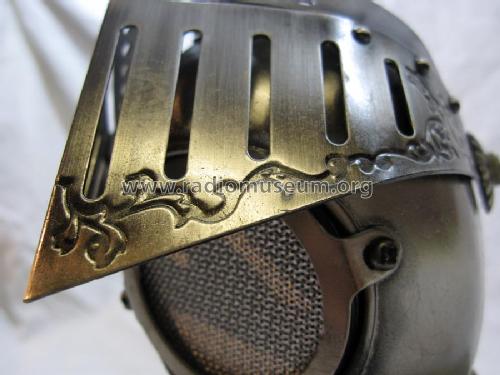 Knight Head Helmet ; WACO; Japan (ID = 1578036) Radio