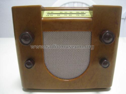 Miniature Watt Radio Vittoria; Unknown - CUSTOM (ID = 1946996) Radio