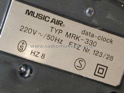 Music Air data-clock MRK-330; Unknown - CUSTOM (ID = 2469730) Radio