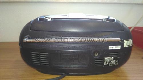 NIKOJ Portable Radio CD Player CD-6700; Unknown - CUSTOM (ID = 2033521) Radio