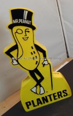 Planters Mr. Peanut; Unknown - CUSTOM (ID = 3015329) Radio