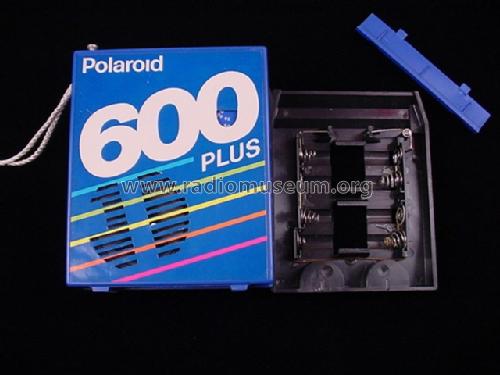 600 Plus ; Polaroid Corporation (ID = 977287) Radio