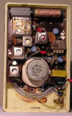 Regal 6 Transistors; Unknown - CUSTOM (ID = 858781) Radio