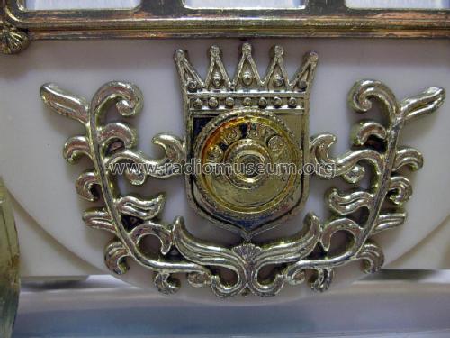 Royal Coach Jewelry 209; Unknown - CUSTOM (ID = 1936030) Radio