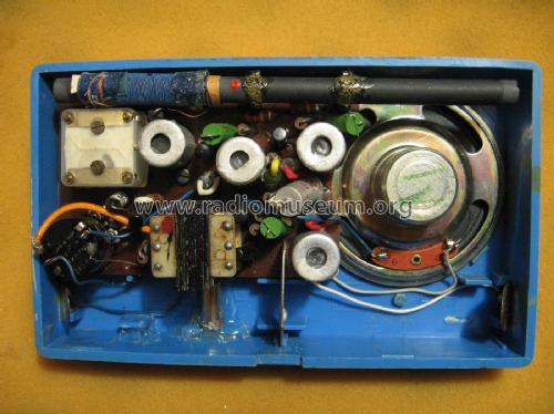 S.O.M.Y. tr.9/2; Unknown - CUSTOM (ID = 2546326) Radio