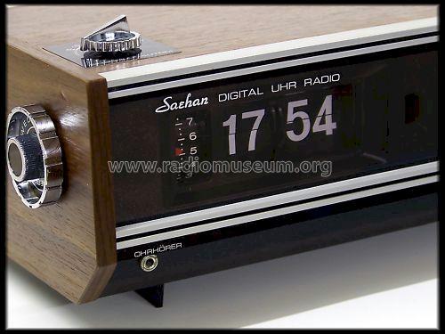 Saehan Digital Uhr Radio RU-100 ; Unknown - CUSTOM (ID = 1005195) Radio