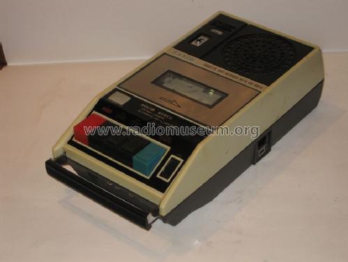 SANIO Cassette Tape Recorder with AM Radio; Unknown - CUSTOM (ID = 1061910) Radio