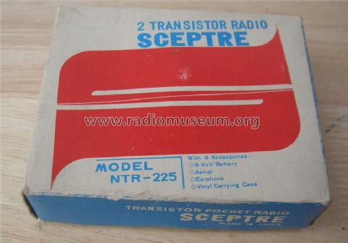 Sceptre Boy's Radio NTR-225; Unknown - CUSTOM (ID = 1445591) Radio