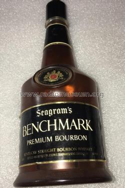 Seagram's Benchmark Premium Bourbon 6 Transistor; Unknown - CUSTOM (ID = 2822847) Radio