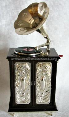Swank Antique Gramophon MW Radio ; Unknown - CUSTOM (ID = 2371099) Radio