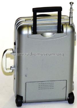 Vienna-International-Airport ; Unknown - CUSTOM (ID = 1096530) Radio