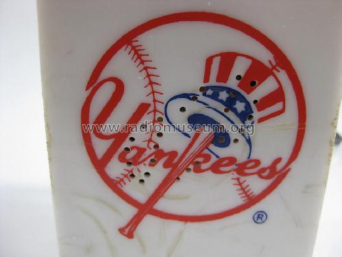 Yankees ; Unknown - CUSTOM (ID = 1235507) Radio