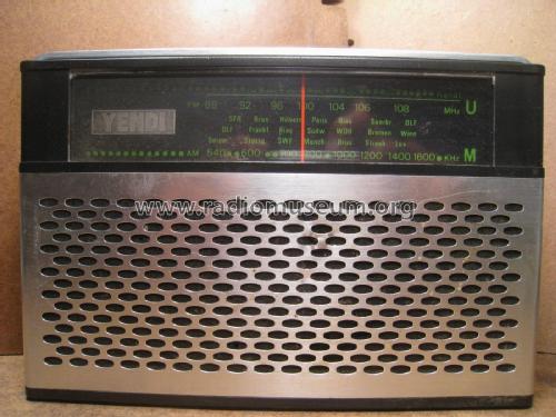 Yendi FM/AM Radio U.K. Design Reg. No 983206; Unknown - CUSTOM (ID = 2124809) Radio