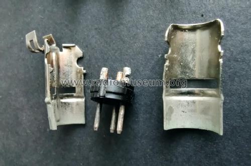 Diodenstecker ; Unknown Europe (ID = 2776437) Radio part