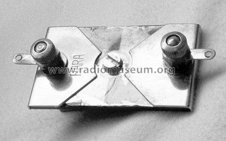 Drehkondensator , variabler Kond ; Unknown Europe (ID = 114932) Radio part