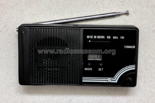 Pocket Radio Ref. 44.100; Unknown to us - (ID = 3029509) Radio