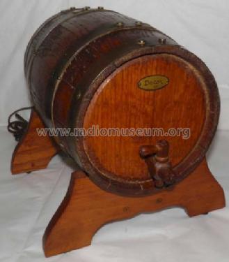 Decor Bar-adio Beer Keg - Barrel Radio; Unknown to us - (ID = 1461285) Radio