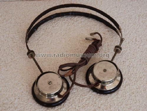 Existo Headphone 520; Unknown to us - (ID = 1797670) Speaker-P