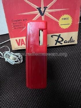 Deluxe Boy's Radio 2TR55; Valiant Watch Ltd.; (ID = 3043322) Radio