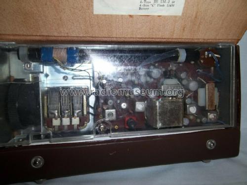 Hi Fidelity 8 Transistor TR-888; Valiant Watch Ltd.; (ID = 2499243) Radio