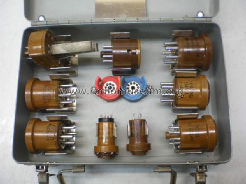 Tube Socket Adapter Kit MX-1258/U; MILITARY U.S. (ID = 926476) Equipment