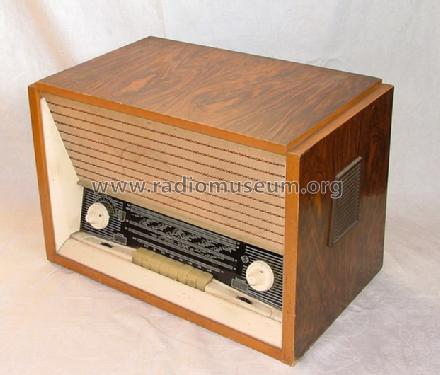Latvija M RN59; VEF Radio Works (ID = 105744) Radio