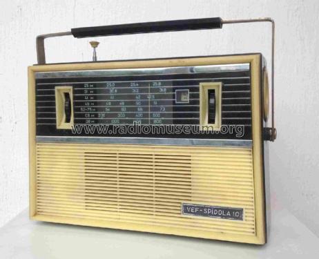 VEF Spidola 10; VEF Radio Works (ID = 2092437) Radio