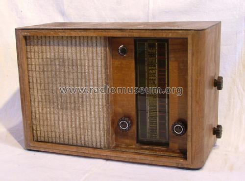 VEFON M607; VEF Radio Works (ID = 118252) Radio