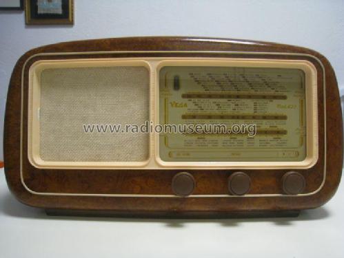 623; Vega, BP Radio, (ID = 1930836) Radio