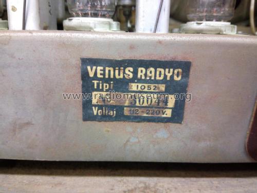 1052; Venüs Radyo; where? (ID = 2373544) Radio